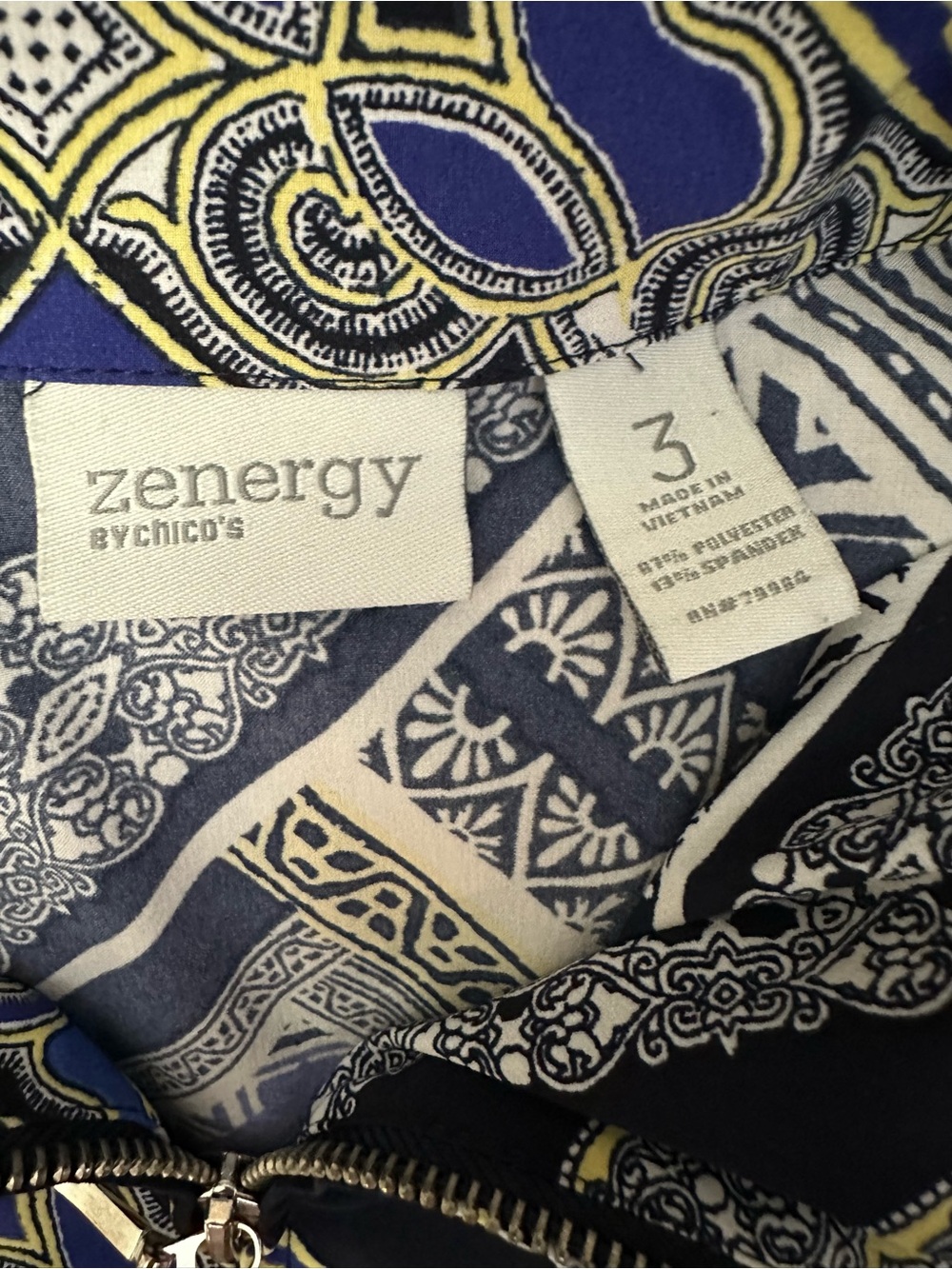 Zenergy Chico’s Women’s Size 3 Blue Paisley Quarter Zip Pullover Top Jacket XL - Picture 5 of 6
